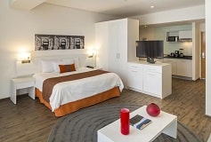 Habitación Junior Suite King Reembolsable del Hotel Camino Real Hotel and Suites Puebla