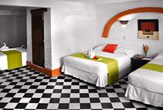 Habitación Estándar Séxtuple con Aire Acondicionado WiFi del Hotel Hacienda de Vallarta Centro