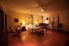 Habitación Suite con Jacuzzi del Hotel Hacienda La Magdalena