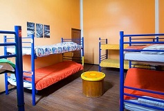 Habitación Dormitorio 8 Camas sólo Mujeres del Hotel Hostal Amigo