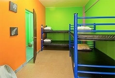 Habitación Dormitorio Mixto 4 No Reembolsable del Hotel Hostel Amigo Suites