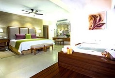 Habitación Grand Almar Jacuzzi and Terrace Full Ocean View del Hotel Hotel Almar Resort Luxury LGBT Beach Front Experience