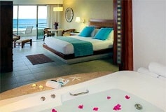 Habitación Junior Suite Premium Level Frente a la Playa del Hotel Hotel Barceló Gran Faro Los Cabos