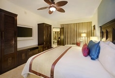 Habitación Suite de Dos Recámaras Vista al Mar del Hotel Hotel Casa Dorada Los Cabos