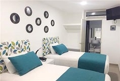 Habitación Estándar 2  Individuales + Desayuno Americano del Hotel Hotel Container Inn