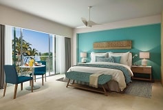 Habitación Deluxe Vista Tropical cama King del Hotel Hotel Dreams Acapulco Resort & Spa