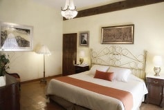 Habitación Suite Superior del Hotel Hotel El Mesón de los Poetas