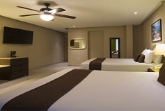 Habitación Junior Suite Dos Matrimoniales del Hotel Hotel Gamma Cuernavaca Puerta Paraíso