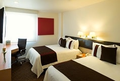 Habitación Estándar Dos Camas Matrimoniales No Reembolsable del Hotel Hotel Misión Express Querétaro