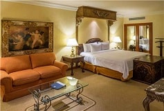 Habitación Grand Class Suite del Hotel Hotel Quinta Real Monterrey