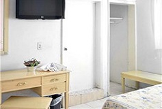 Habitación Estándar Doble con Cama Extra del Hotel Hotel San Carlos