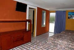 Habitación Suite Normal Triple del Hotel Hotel Suites Elia Noemí