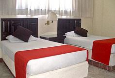 Habitación Suite de Dos Recámaras Remodelada del Hotel Hotel Suites Fairway 4