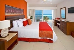 Habitación Suite de Dos Recámaras Family Emotion Vista al Mar del Hotel Hotel Suites Family Emotion All Inclusive by Marival Resort