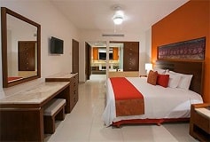 Habitación Suite de Una Recámara Family Emotion del Hotel Hotel Suites Family Emotion All Inclusive by Marival Resort