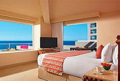 Habitación Sun Club Romantic Suite Bay View del Hotel Hotel Sunscape Puerto Vallarta Resort and Spa