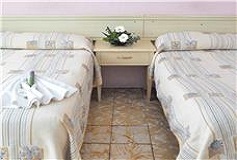 Habitación Cuádruple del Hotel Hotel Viena