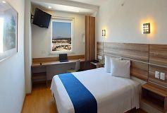 Habitación Superior Queen del Hotel One Guadalajara Periferico Norte