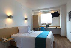 Habitación Superior Queen del Hotel One Guadalajara Tapatío