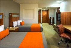 Habitación Deluxe No Reembolsable Dos Camas del Hotel Real Inn Guadalajara Expo