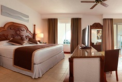 Habitación Jacuzzi Suite del Hotel Hotel Riu Jalisco All Inclusive