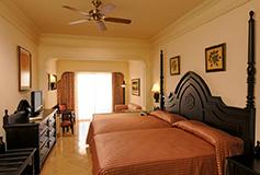 Habitación Junior Suite con Vista al Jardín del Hotel Riu Palace Pacifico All Inclusive