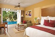 Habitación Junior Suite Acceso a la Piscina del Hotel Secrets Aura Cozumel