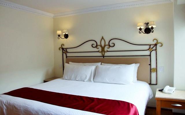 Habitación Suite del Hotel Residence L'Heritage Tennyson by BlueBay