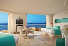 Habitación Sun Club Suite Familiar Frente al Mar del Hotel Hotel Sunscape Dorado Pacífico Ixtapa
