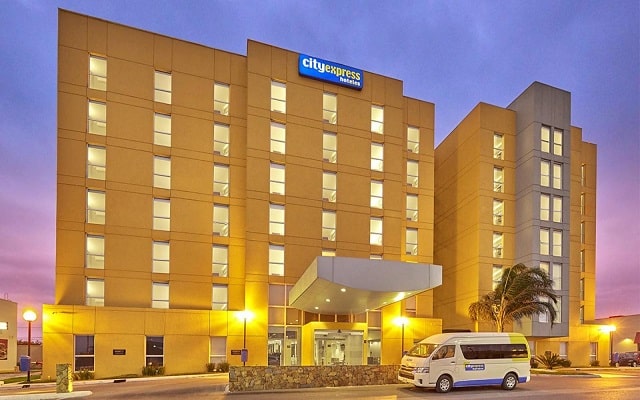 Hotel City Express Monterrey Norte en Norte