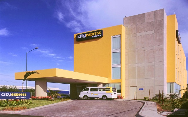 Hotel City Express Saltillo Norte