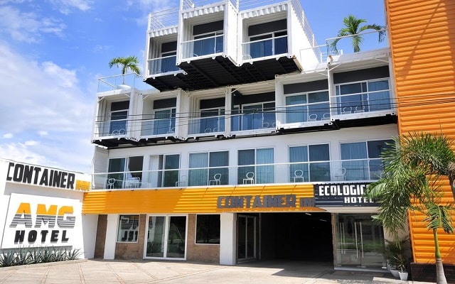 Hotel Container Inn en Marina Vallarta