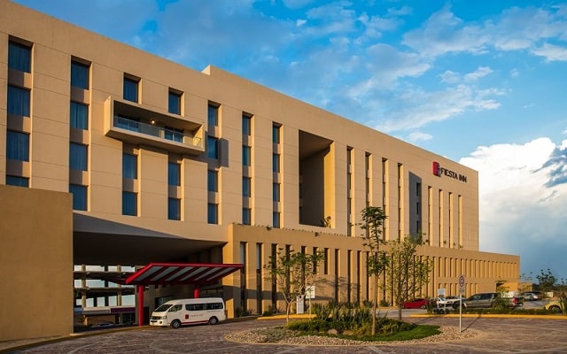 Hotel Fiesta Inn Silao Puerto Interior en Silao