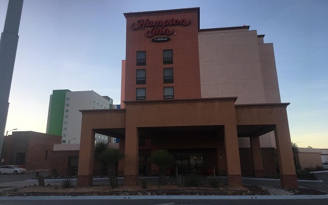 Hotel Hampton by Hilton Saltillo Zona Aeropuerto en Saltillo Ciudad