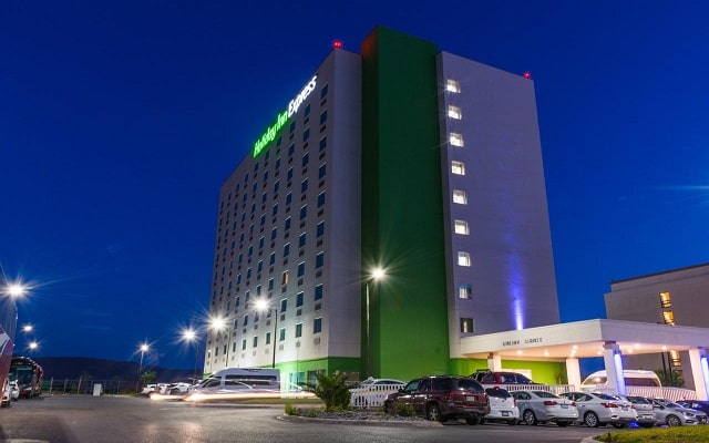 Hotel Holiday Inn Express Saltillo Zona Aeropuerto en Saltillo Ciudad