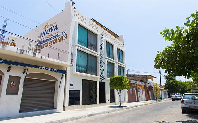 Hotel Nova Express en Huatulco Centro