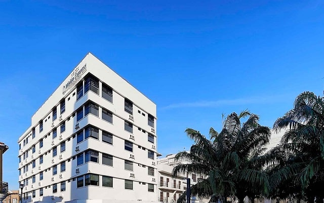 Hotel Olmeca Plaza Urban Express en Villahermosa Ciudad