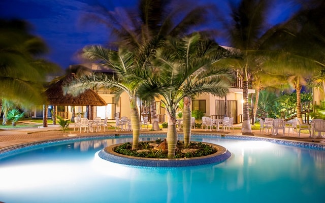 Hotel Technotel San Benito Beach