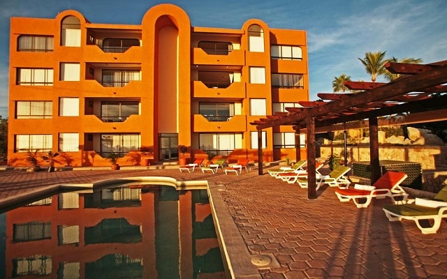 Sunrock Condo Hotel en Cabo San Lucas