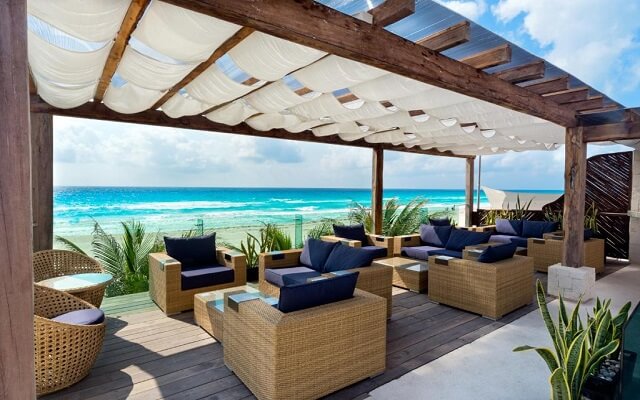 ¡Especial Viaja a Cancún! Vuelo y Hotel Flamingo Cancún Resort saliendo desde CDMX ¡Especial Viaja a Cancún! Vuelo y Hotel Flamingo Cancún Resort saliendo desde CDMX