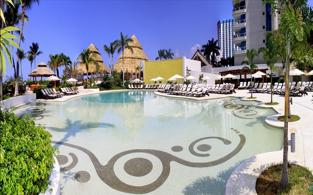 ¡Viaja a Acapulco! Grand Hotel Acapulco con desayuno incluido ¡Viaja a Acapulco! Grand Hotel Acapulco con desayuno incluido