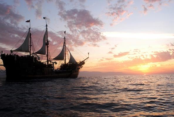 Aventura Pirata en Puerto Vallarta en Puerto Vallarta Aventura Pirata en Puerto Vallarta en Puerto Vallarta