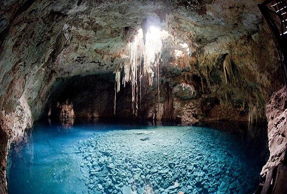 Cenotes de Cuzamá en Mérida Cenotes de Cuzamá en Mérida
